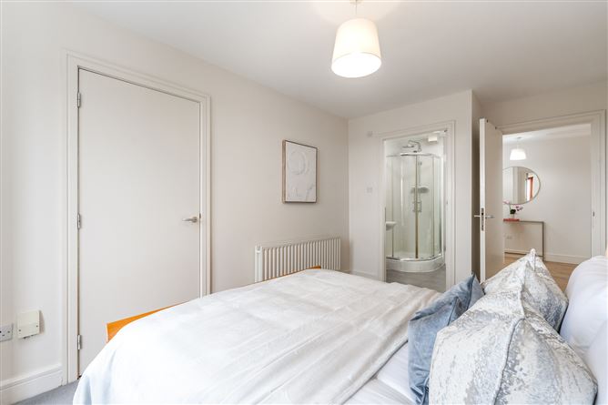 Apartment 25, Carmanhall Court, Burton Hall Road, Sandyford, Dublin 18