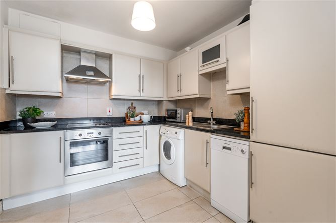 Apartment 25, Carmanhall Court, Burton Hall Road, Sandyford, Dublin 18