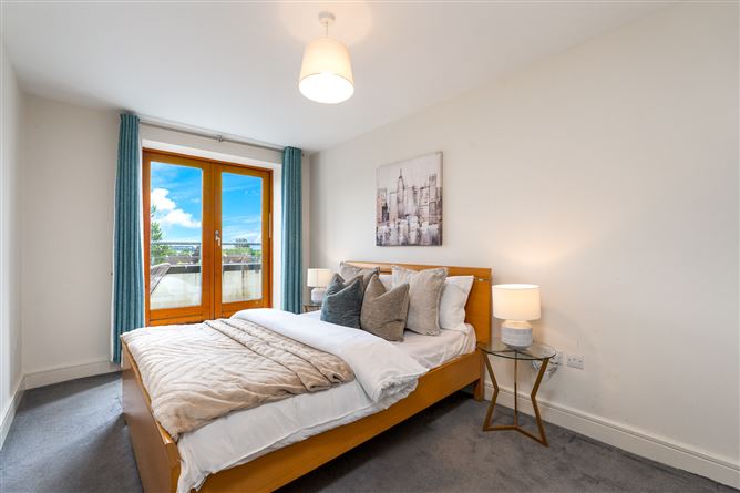 Apartment 25, Carmanhall Court, Burton Hall Road, Sandyford, Dublin 18