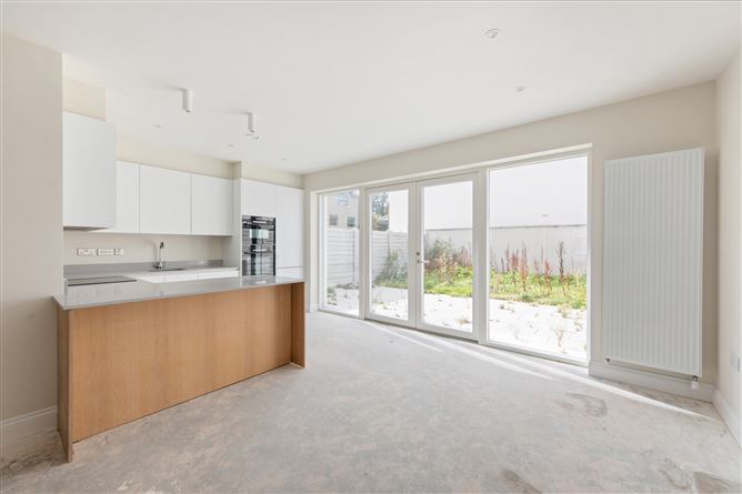4 Woodward Copse, Glencairn Gate, Leopardstown, Dublin 18