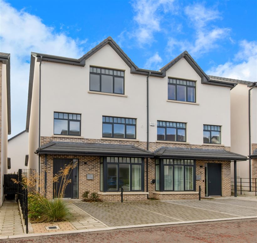 4 Woodward Copse, Glencairn Gate, Leopardstown, Dublin 18