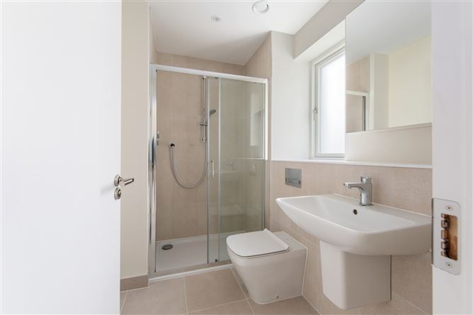 4 Woodward Copse, Glencairn Gate, Leopardstown, Dublin 18