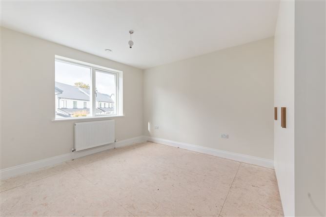 4 Woodward Copse, Glencairn Gate, Leopardstown, Dublin 18