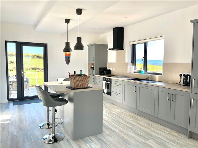 Rossnowlagh Waves Lodge,Vacation Rental in Donegal, Ireland