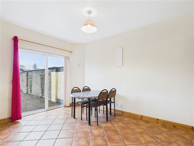 17 An Chuirt, Monard, Co. Tipperary