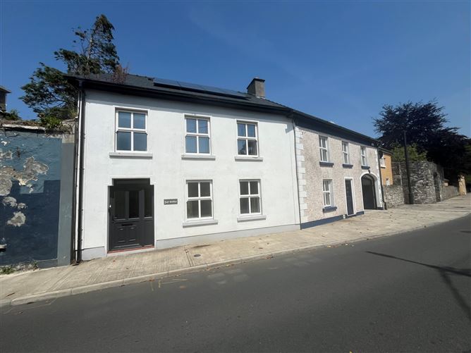 Gan Uimhir, Gore Street, Killala, Co. Mayo