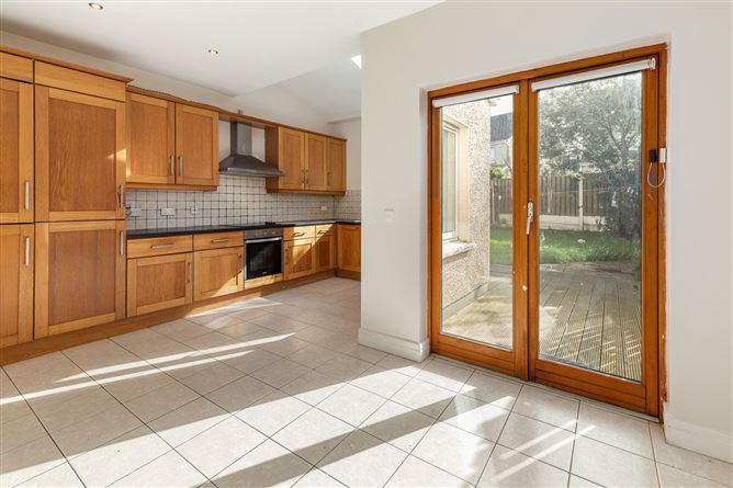 8 Latchford Green, Clonee, Dublin 15