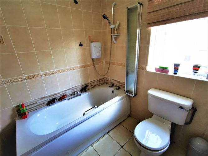 26 Knoxville Manor, Bellaghy, Charlestown, Co. Mayo