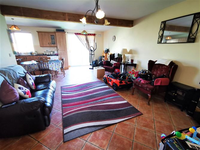 26 Knoxville Manor, Bellaghy, Charlestown, Co. Mayo