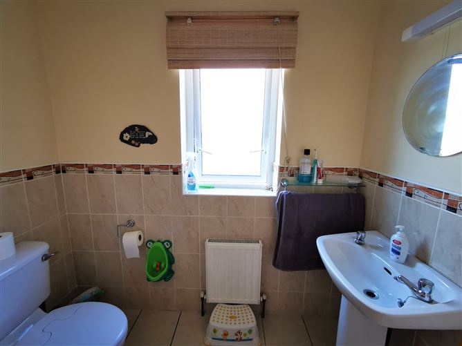 26 Knoxville Manor, Bellaghy, Charlestown, Co. Mayo