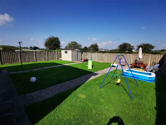 26 Knoxville Manor, Bellaghy, Charlestown, Co. Mayo