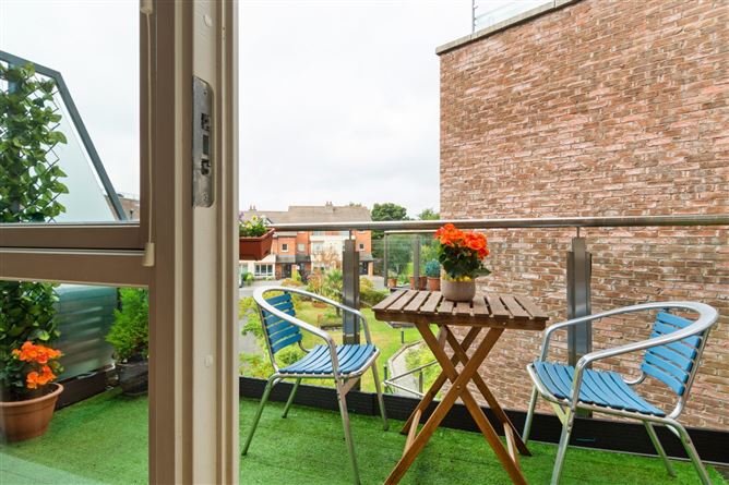 30 The Crescent, Fortfield Square, Terenure, Dublin 6W