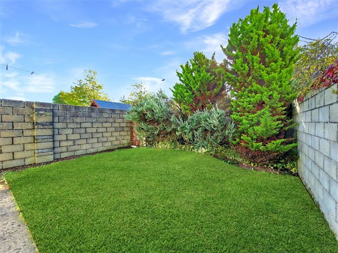 81 Lios Ard, Tulla Road, Ennis, Co. Clare