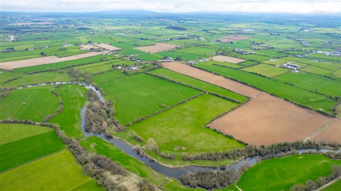 Mantlehill, Golden, Co. Tipperary