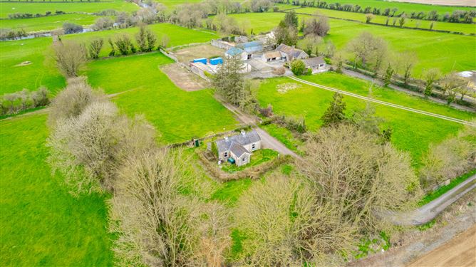 Mantlehill, Golden, Co. Tipperary