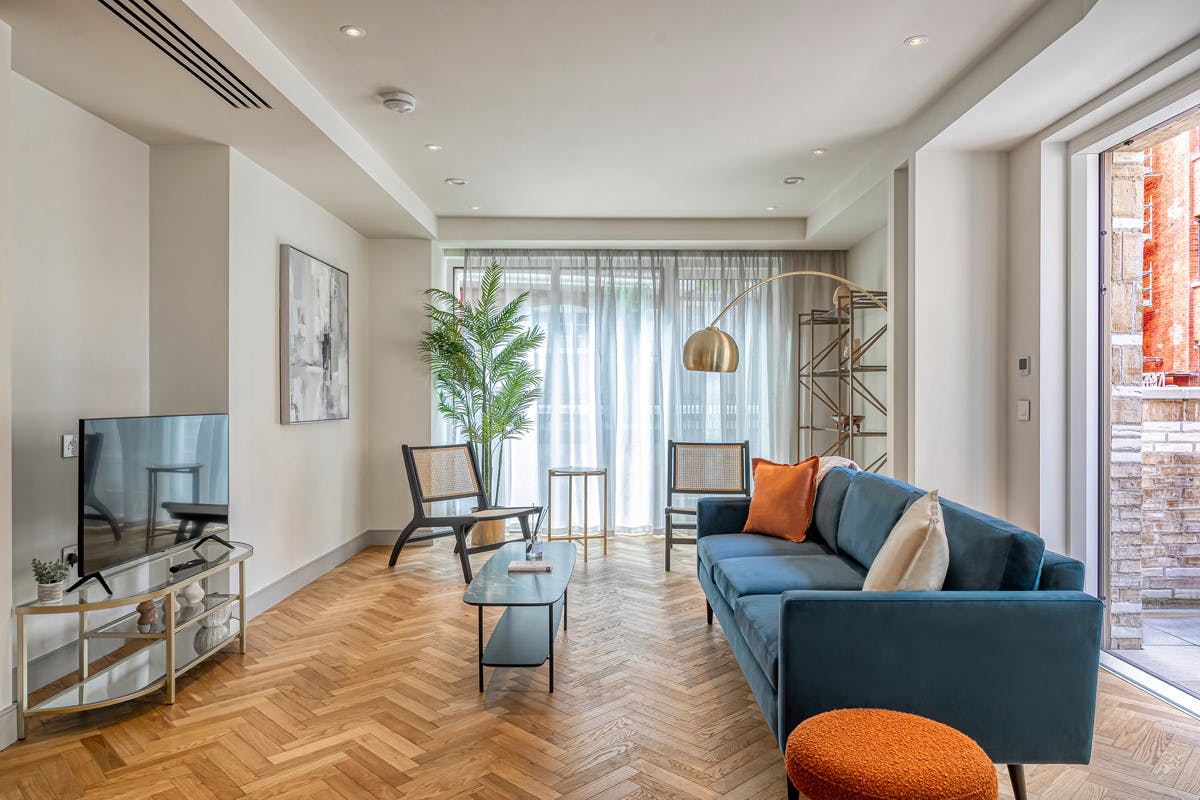 The Canterbury House,London,Greater London,United Kingdom