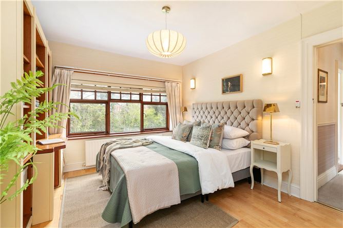 https://photos-a.propertyimages.ie/media/9/1/0/4997019/f530f29f-c1d9-4691-aa5a-fa72a2529e74_l.jpg