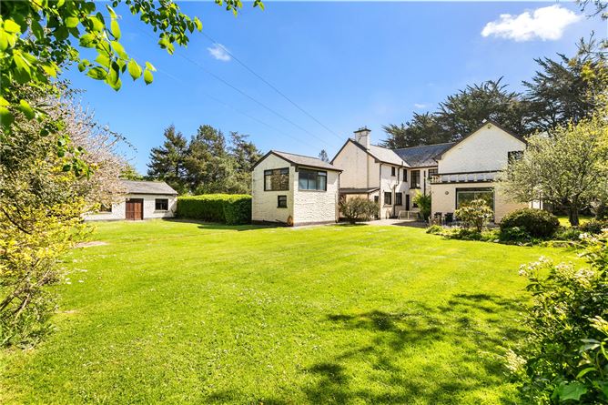 https://photos-a.propertyimages.ie/media/9/1/0/4997019/f530f29f-c1d9-4691-aa5a-fa72a2529e74_l.jpg