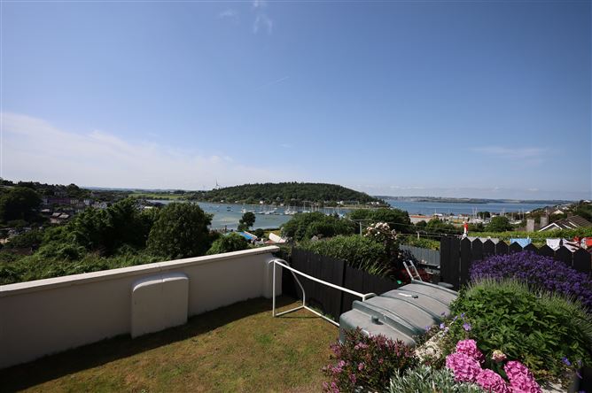 Photo 22 of 31 — 15 Harbour View, Crosshaven, Cork