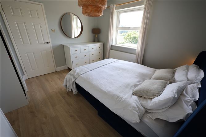 Photo 18 of 31 — 15 Harbour View, Crosshaven, Cork