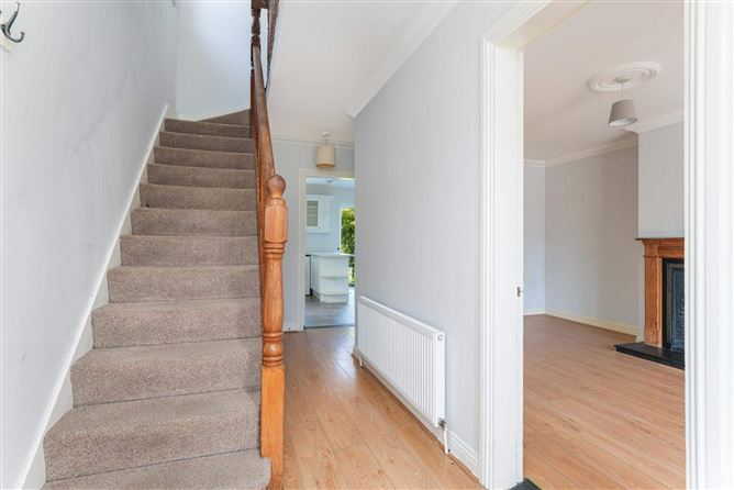 19 Woodstown Heath, Knocklyon, Dublin 16