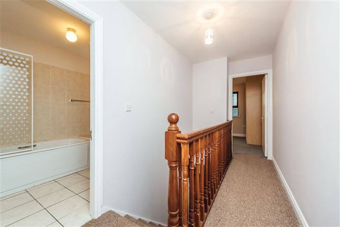 16 Claregate Court, Kildare Town, Kildare