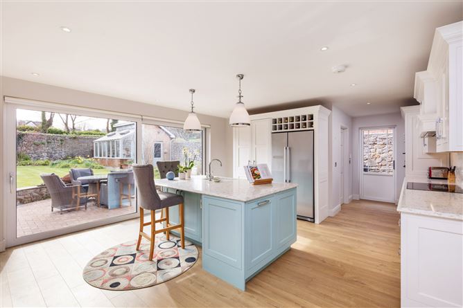 Russett House, 5 The Sycamores, Grove Road, Malahide, Co. Dublin