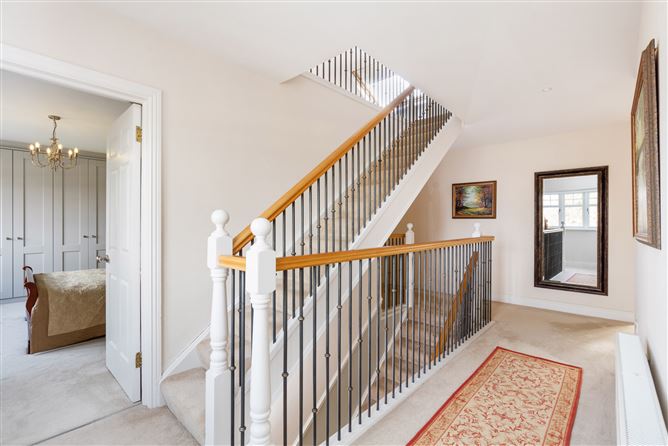 Russett House, 5 The Sycamores, Grove Road, Malahide, Co. Dublin