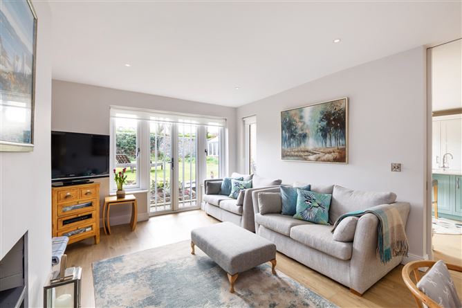 Russett House, 5 The Sycamores, Grove Road, Malahide, Co. Dublin