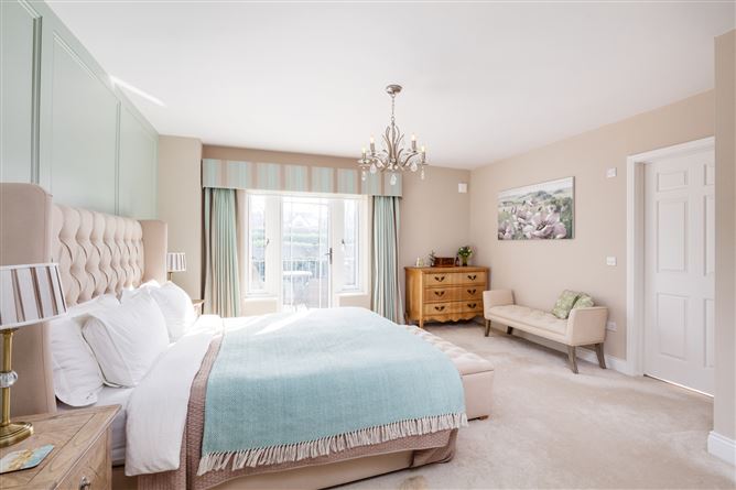 Russett House, 5 The Sycamores, Grove Road, Malahide, Co. Dublin