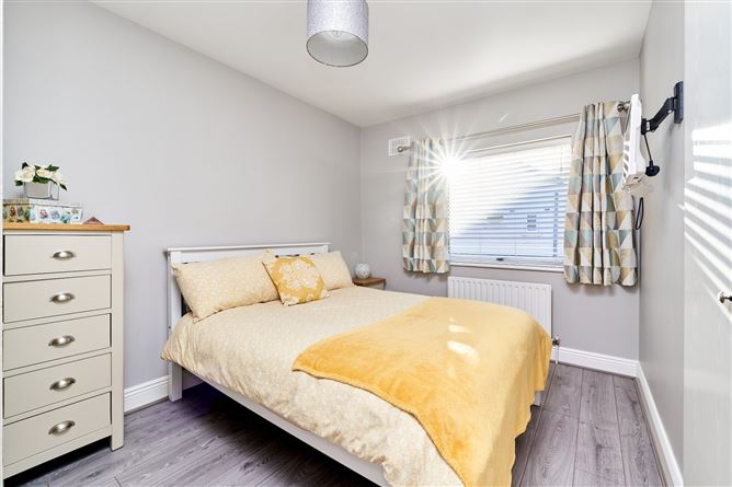 3 Luttrellstown Dale, Castleknock, Dublin 15