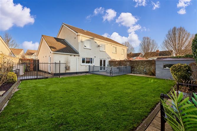 3 Luttrellstown Dale, Castleknock, Dublin 15