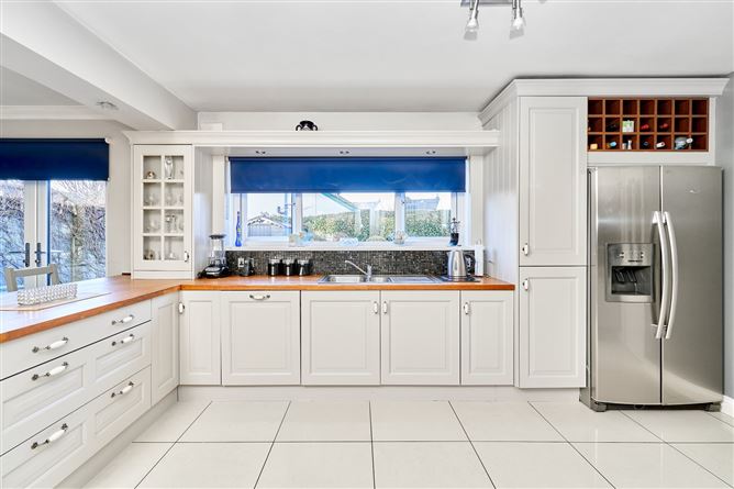 3 Luttrellstown Dale, Castleknock, Dublin 15
