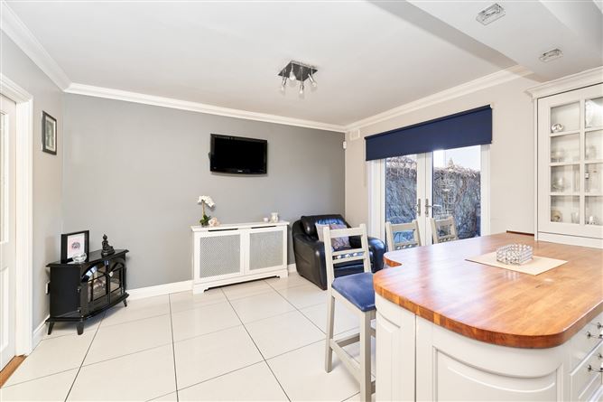 3 Luttrellstown Dale, Castleknock, Dublin 15