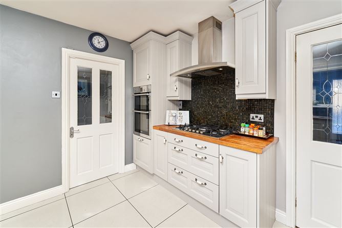 3 Luttrellstown Dale, Castleknock, Dublin 15