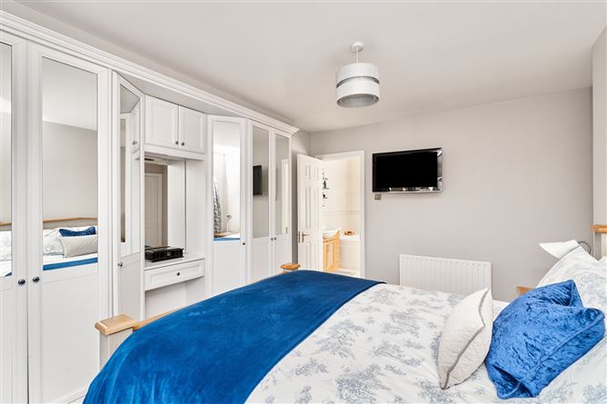 3 Luttrellstown Dale, Castleknock, Dublin 15