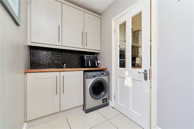 3 Luttrellstown Dale, Castleknock, Dublin 15