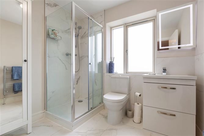 2 Amberley Court, Stillorgan Park Avenue, Blackrock, Co. Dublin