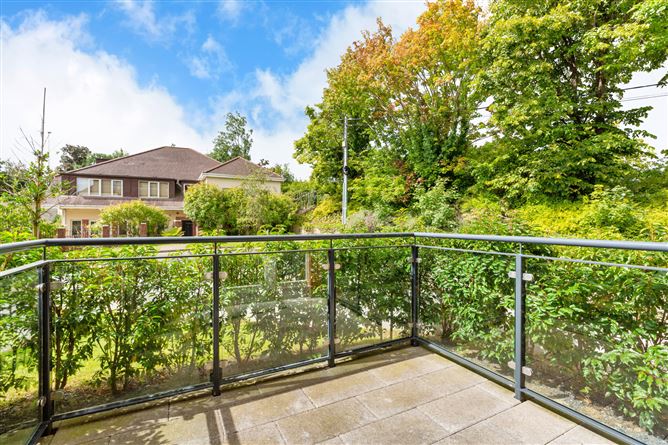 2 Amberley Court, Stillorgan Park Avenue, Blackrock, Co. Dublin