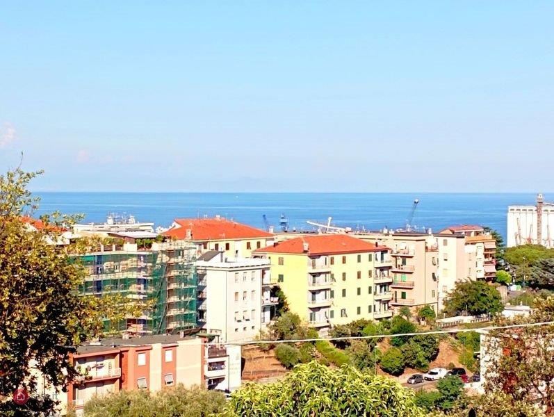 Private, Via Giovanni Amendola, Liguria, Savona