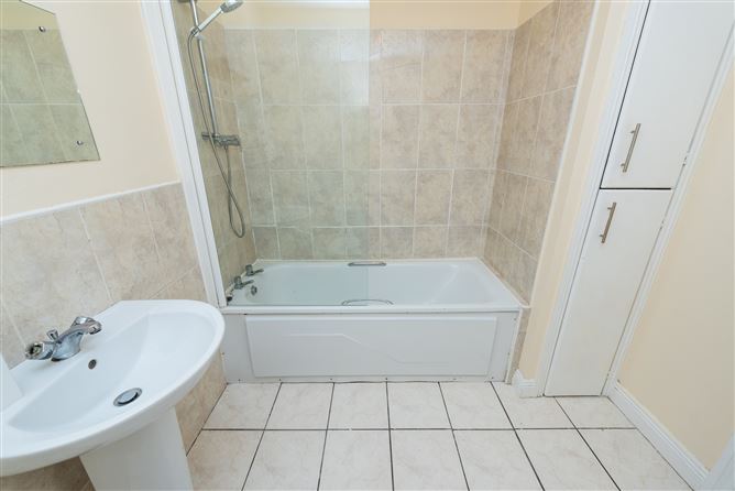 39 Claregate Court, Kildare Town, Kildare