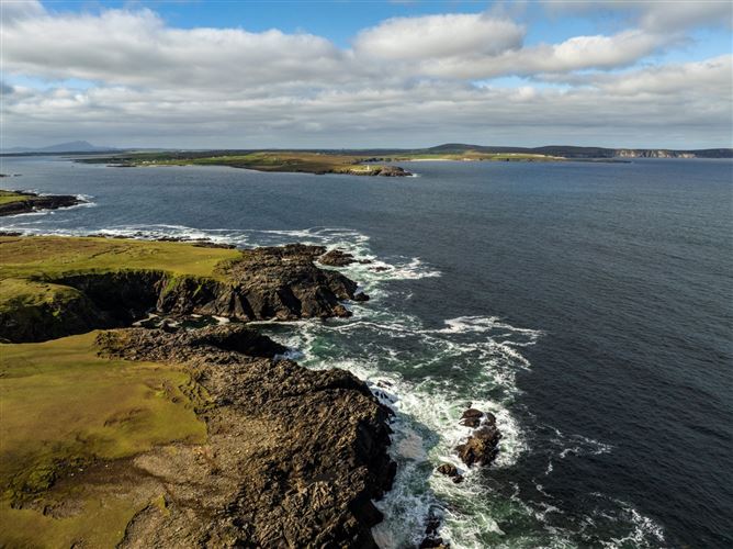 Graughill, Pulathomas, Ballina, Co. Mayo.