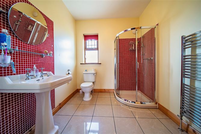 Graughill, Pulathomas, Ballina, Co. Mayo.