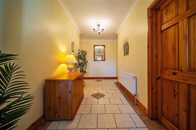 Graughill, Pulathomas, Ballina, Co. Mayo.