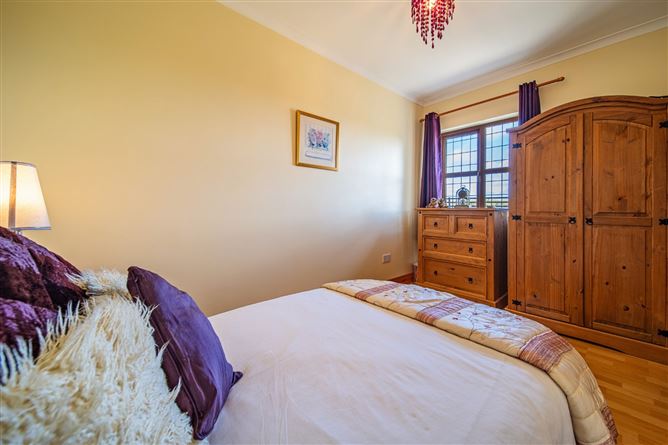 Graughill, Pulathomas, Ballina, Co. Mayo.