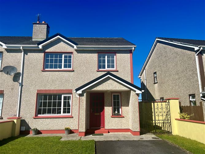 9 Meadow Park, Westport Road, Castlebar, Co. Mayo