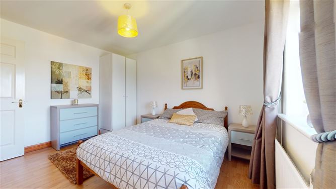 9 Meadow Park, Westport Road, Castlebar, Co. Mayo
