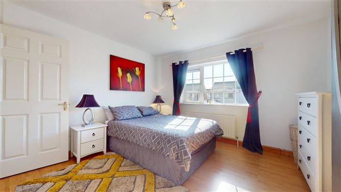9 Meadow Park, Westport Road, Castlebar, Co. Mayo