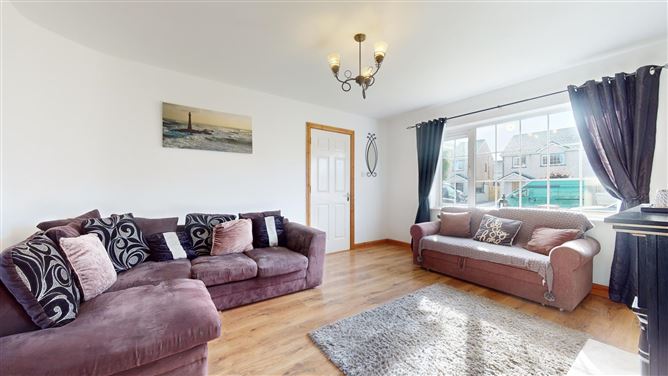 9 Meadow Park, Westport Road, Castlebar, Co. Mayo