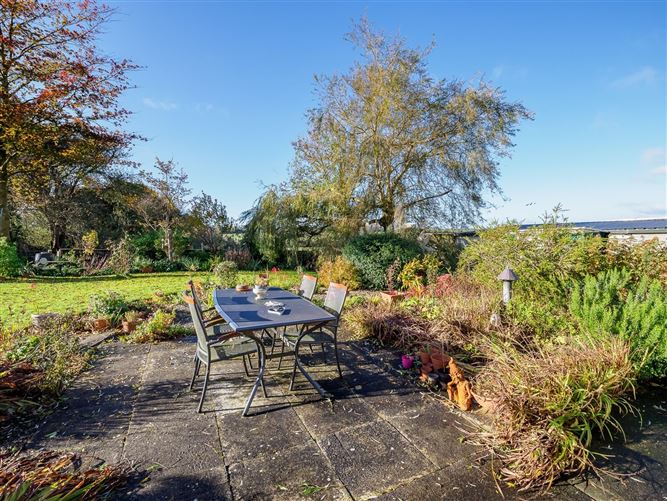 Lavally, Clerihan, Clonmel, Co. Tipperary